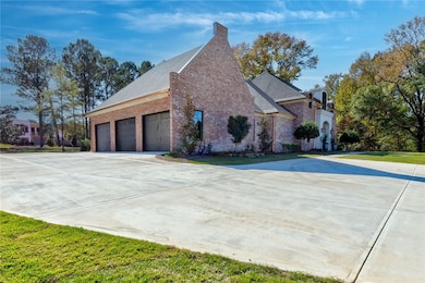 880 Kentwood Dr, Auburn, AL 36830 - photo 3