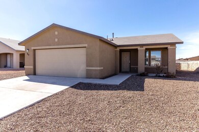 917 Maravillas St, El Paso, TX 79928 - photo 2