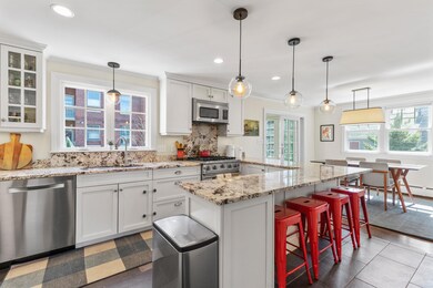 23 Neal St, Portland, ME 04102 - photo 5