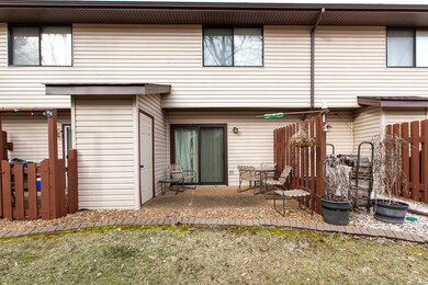 902 Westwood Dr, Maryville, IL 62062 - photo 3