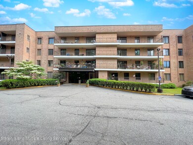 3465 Amboy Rd unit 3B, Staten Island, NY 10306 - photo 2