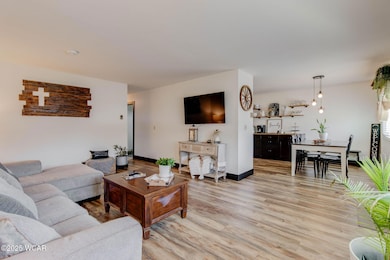 3-web-or-mls-2025 01 28 - 1832NCharlesSt