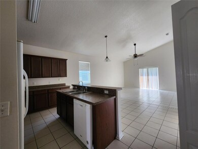 1540 Whitewater Falls Dr, Orlando, FL 32824 - photo 4
