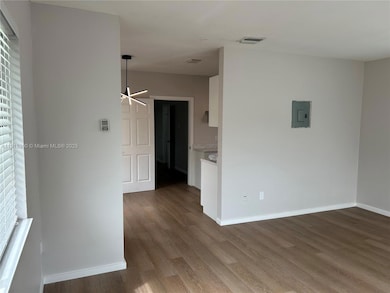1280 NE 105th St unit 15, Miami Shores, FL 33138 - photo 5