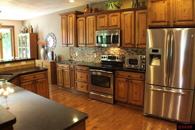 2237 Coventry Ln, North Mankato, MN 56003 - photo 6