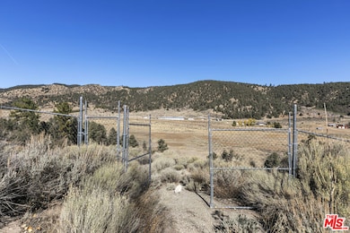 9317 Whispering Pines Rd, Frazier Park, CA 93225 - photo 6