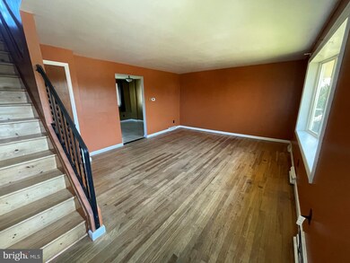 3331 Fairfield St, Reading, PA 19605 - photo 7