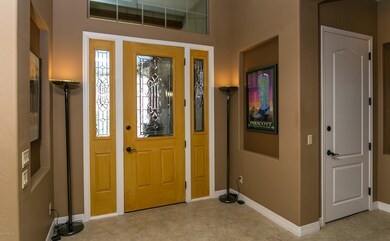 002_Foyer