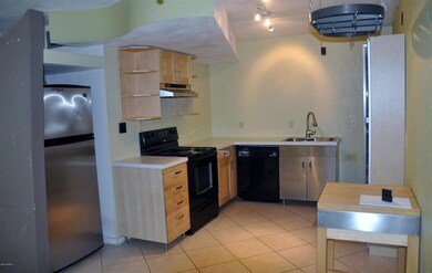 2040 S Longmore unit 56, Mesa, AZ 85202 - photo 2