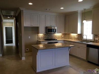 3143 Cypress View Ln, Baton Rouge, LA 70810 - photo 4