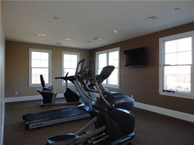 345 Forest Ave unit 9A, Middletown, RI 02842 - photo 3