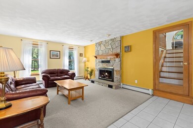 241 Farnum St, North Andover, MA 01845 - photo 5