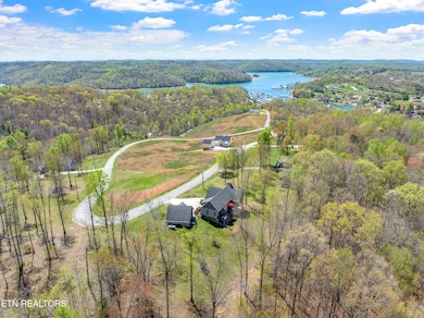 195 Kennedys Loop, Lafollette, TN 37766 - photo 2