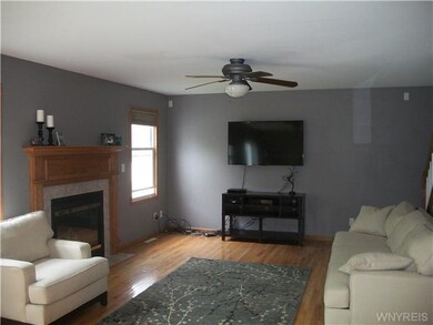 Living Room Beautiful hardwood floors