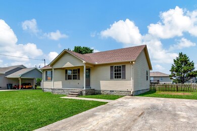 103 Brook Hollow Cir, Manchester, TN 37355 - photo 3