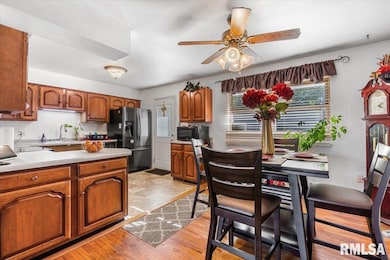 1916 N 24th St, Springfield, IL 62702 - photo 7