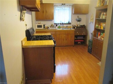 1576 Lee Terrace Dr unit B7, Wickliffe, OH 44092 - photo 7