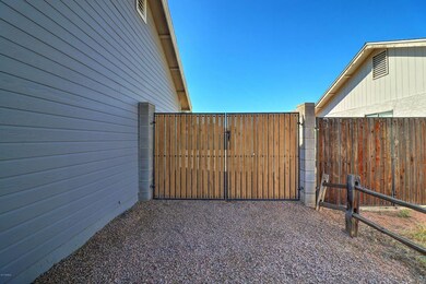 RV Gate