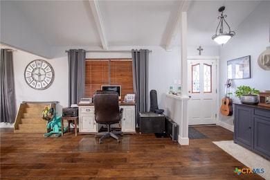 25195 US Highway 77 N, Yoakum, TX 77995 - photo 2