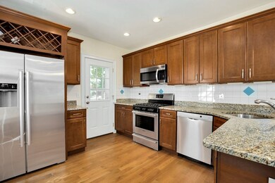 2 Walk Hill St unit 3, Boston, MA 02130 - photo 4