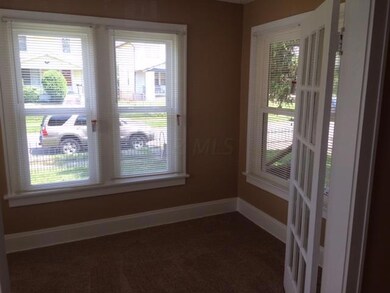297 Columbian Ave (7)