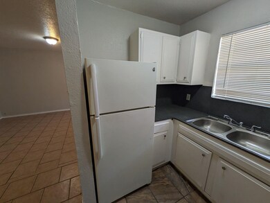 4348 Sullivan St unit 3, Beaumont, TX 77705 - photo 5