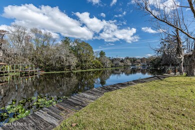 5665 Hyde Park Cir, Jacksonville, FL 32210 - photo 5