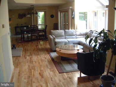 970 Lake Heritage Dr, Ruther Glen, VA 22546 - photo 3