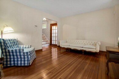 36 Eustis St, Saugus, MA 01906 - photo 7