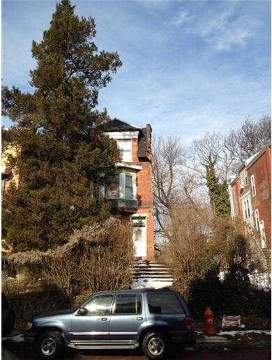 443 W Bringhurst St, Philadelphia, PA 19144 - photo 2