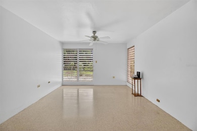 MCKINLEY  ST. Urb Parkville unit 17,, Guaynabo, PR 00969 - photo 4