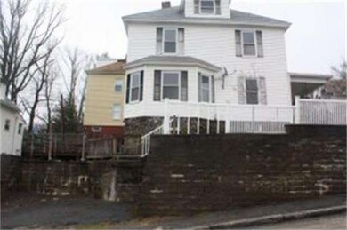 21 Orne St, Worcester, MA 01605 - photo 4