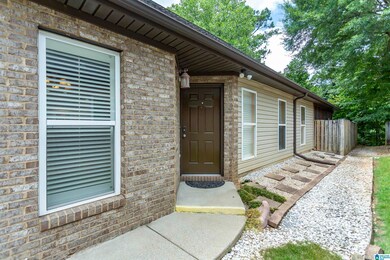 5373 Cottage Cir, Hoover, AL 35226 - photo 3