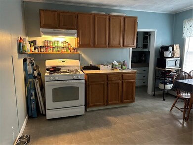 31 Cedar St, Cranston, RI 02910 - photo 6