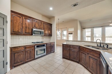 1010 Newington Cir, Forney, TX 75126 - photo 7