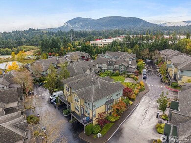 7720 Fairway Ave SE unit 403, Snoqualmie, WA 98065 - photo 3