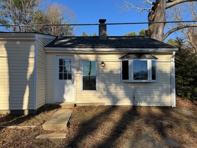 16 Schoolhouse Cross Rd, Brookfield, MA 01506 - photo 4
