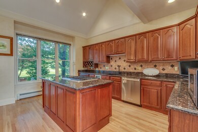75 English Range Rd, Derry, NH 03038 - photo 7