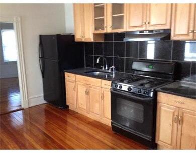 822 River St, Mattapan, MA 02126 - photo 2