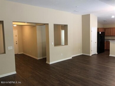 11665 Spring Board Dr, Jacksonville, FL 32218 - photo 2