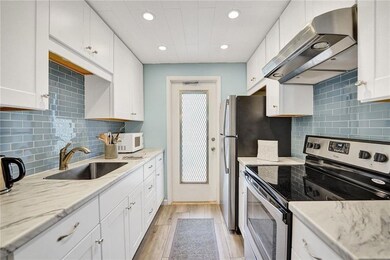 224 Hibiscus Ave unit 159, Lauderdale By the Sea, FL 33308 - photo 2