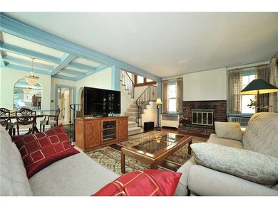 Living Room.