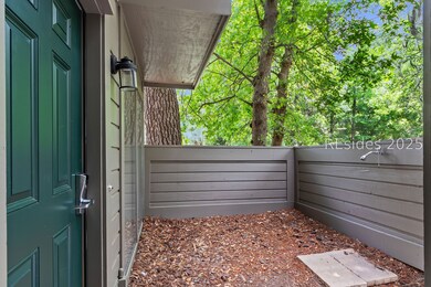 124 N Sea Pines Dr unit 584, Hilton Head Island, SC 29928 - photo 3