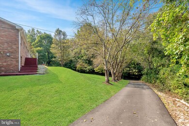 15720 Leeland Rd, Upper Marlboro, MD 20774 - photo 4