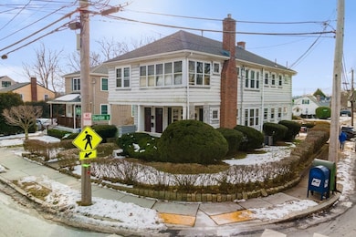 212 Derby St unit 214, West Newton, MA 02465 - photo 3