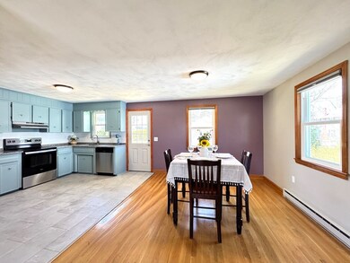 14 Maxdale Rd, Worcester, MA 01602 - photo 7