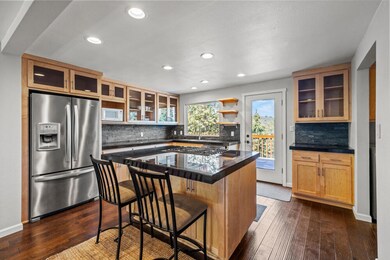 1238 Buck Island Dr, Klamath Falls, OR 97601 - photo 4