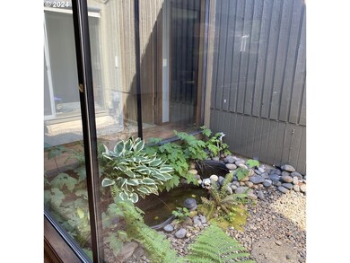 11800 SW Ebberts Ct, Beaverton, OR 97008 - photo 6