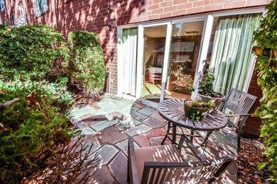 164 Place Ln, Woburn, MA 01801 - photo 5