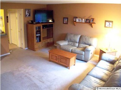 28 Madison Ct, Tinton Falls, NJ 07712 - photo 2